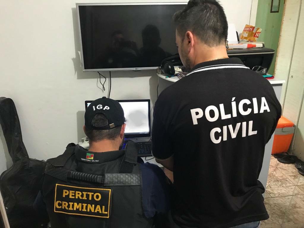 Policiais civis prenderam um homem em Flores da Cunha e cumpriram mandado em Caxias do Sul e Cachoeirinha