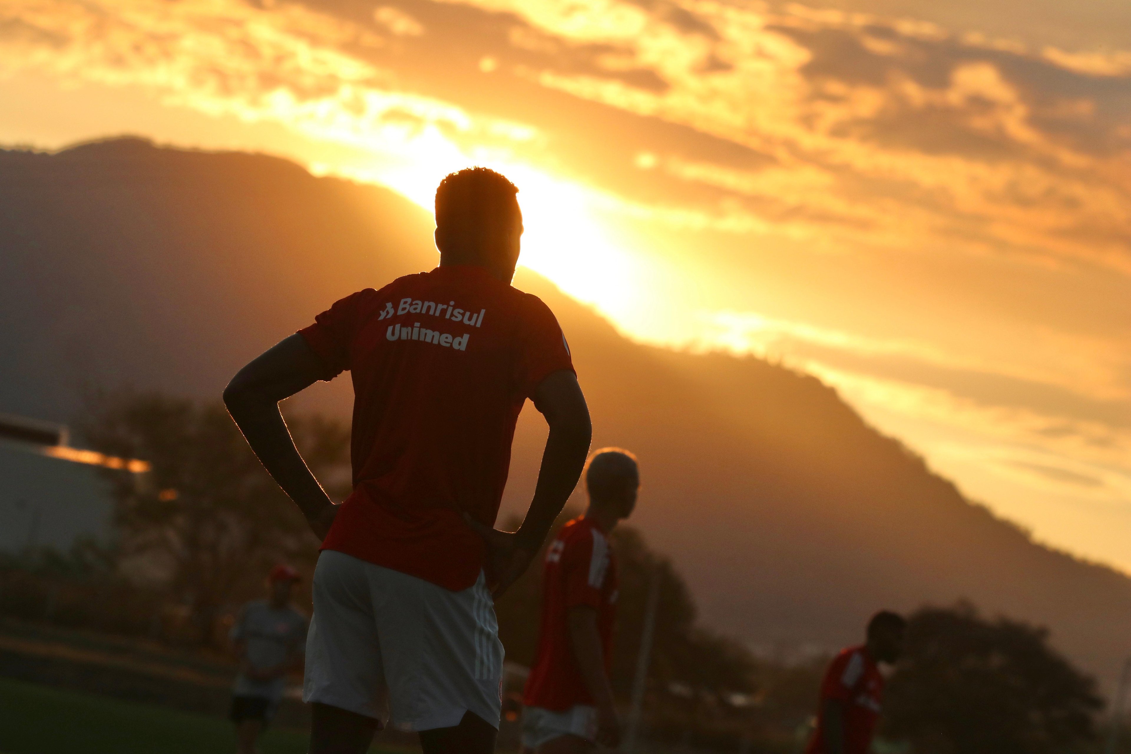 Inter come&ccedil;a decis&atilde;o na pr&eacute;-Libertadores diante do Tolima, na Col&ocirc;mbia