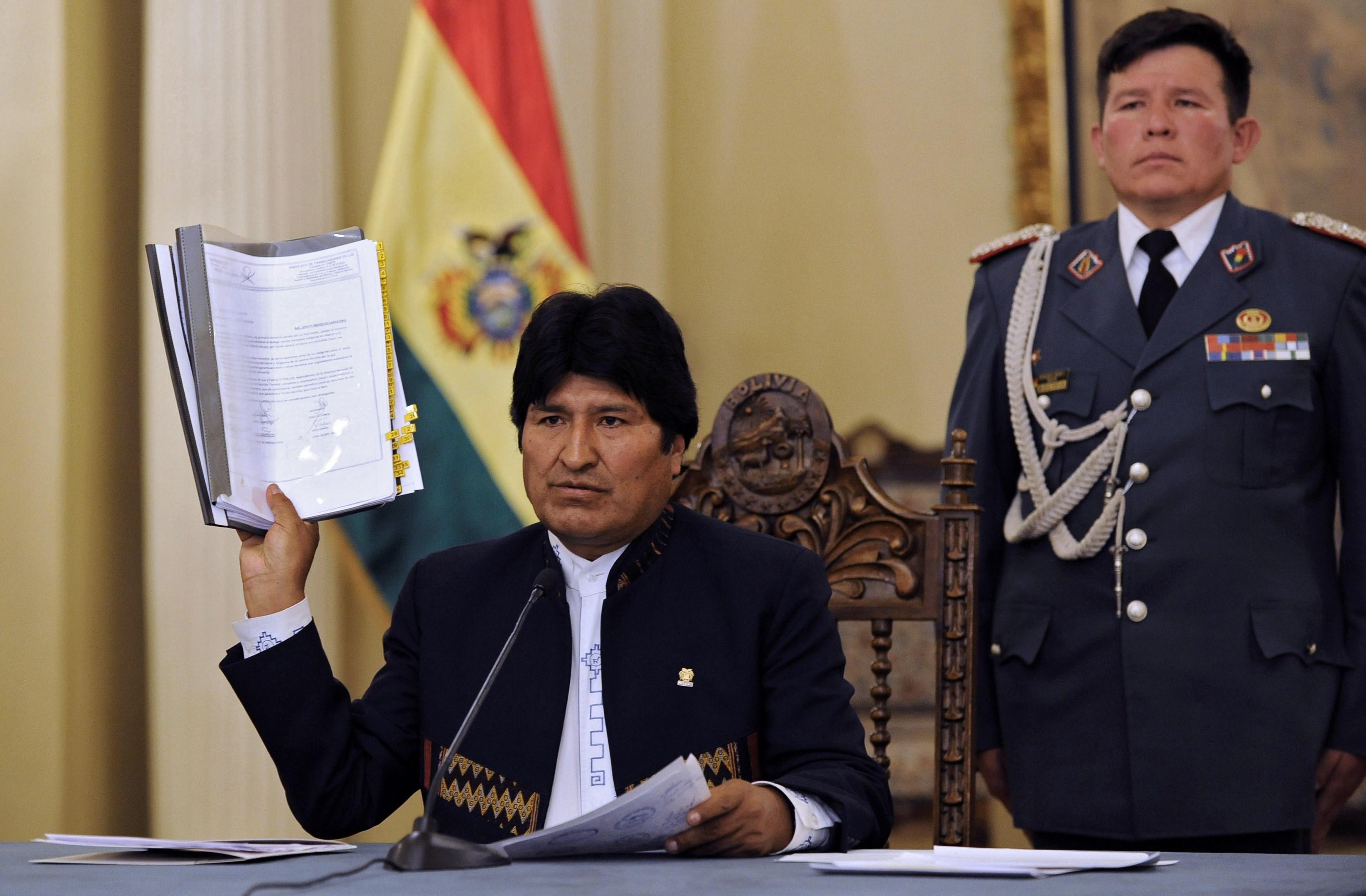 Evo Morales n&atilde;o est&aacute; na Bol&iacute;via desde a sa&iacute;da do poder, em novembro de 2019