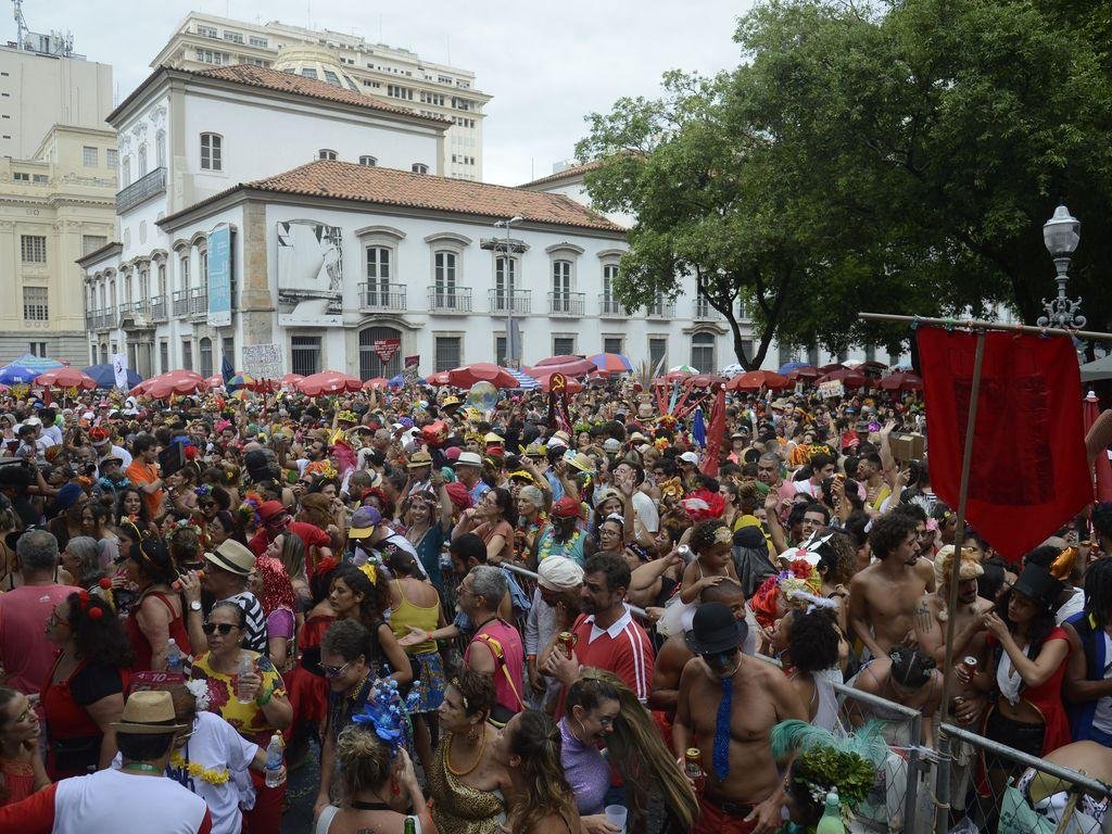 Marcado pelo turismo, carnaval deve movimentar R$ 8 bilh&otilde;es na economia deste ano