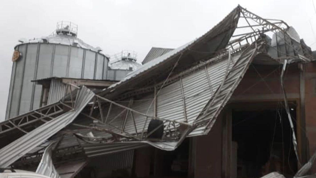 Temporal provocou estragos em Camargo