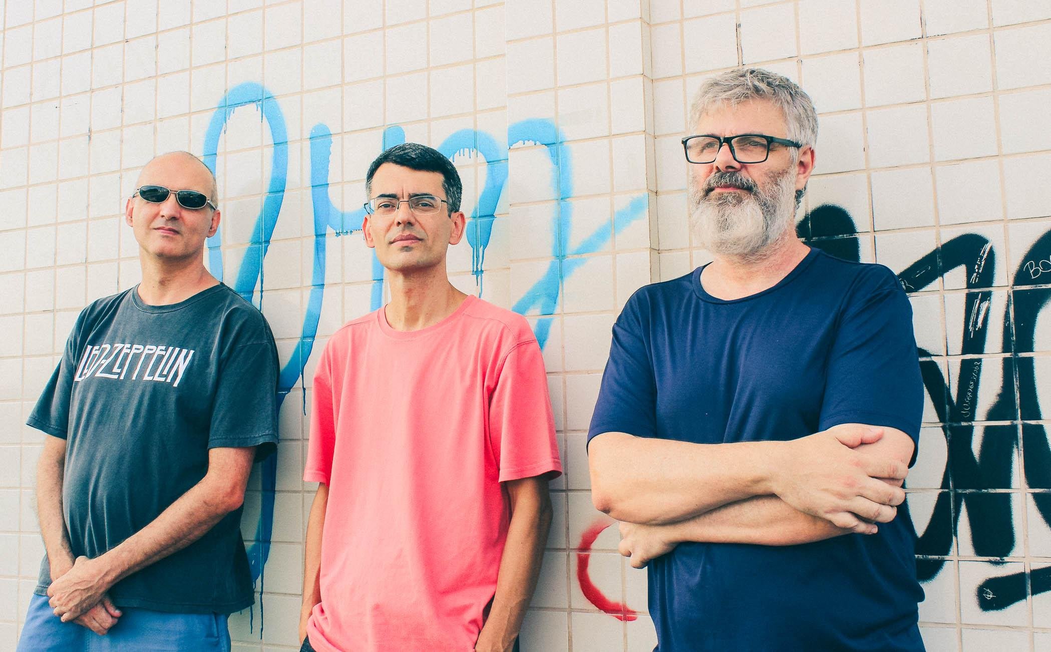 Mat&eacute;ria Pl&aacute;stica apresenta um repert&oacute;rio autoral, com um pegada Rock/Garage/P&oacute;s-Punk