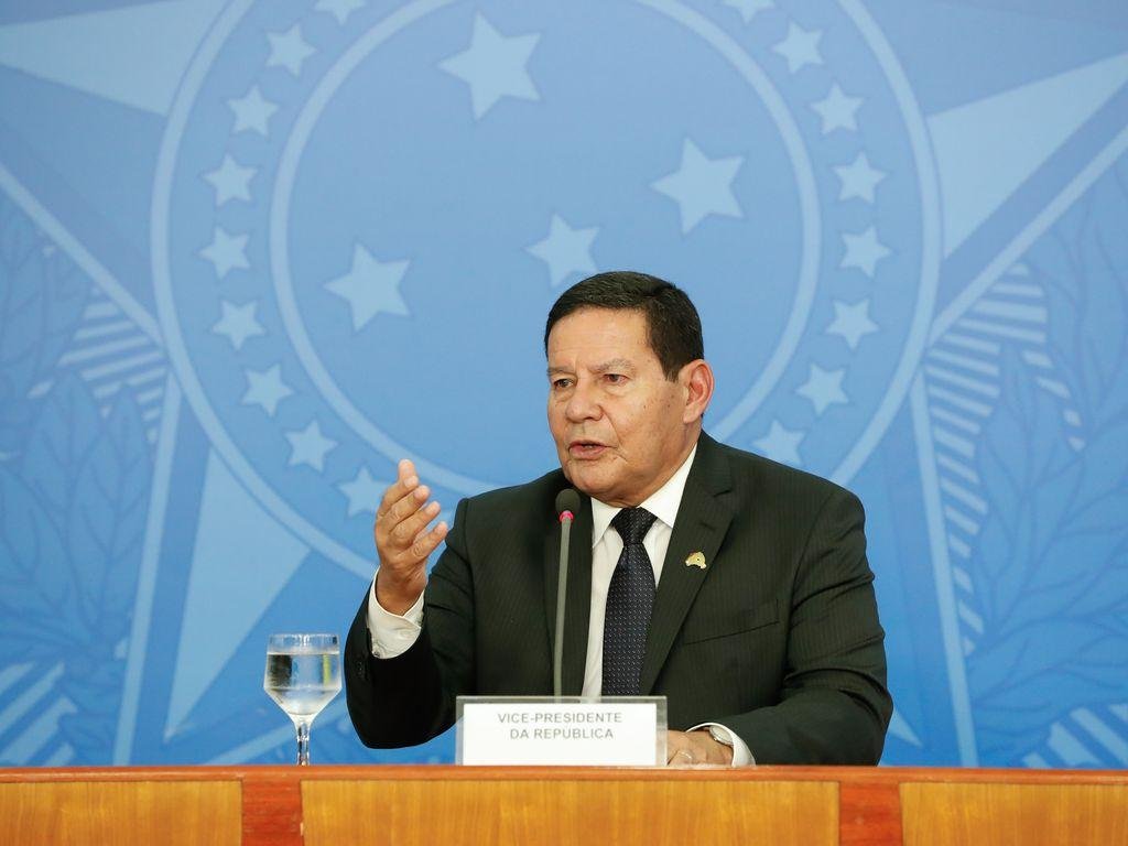 Mour&atilde;o defendeu Bolsonaro
