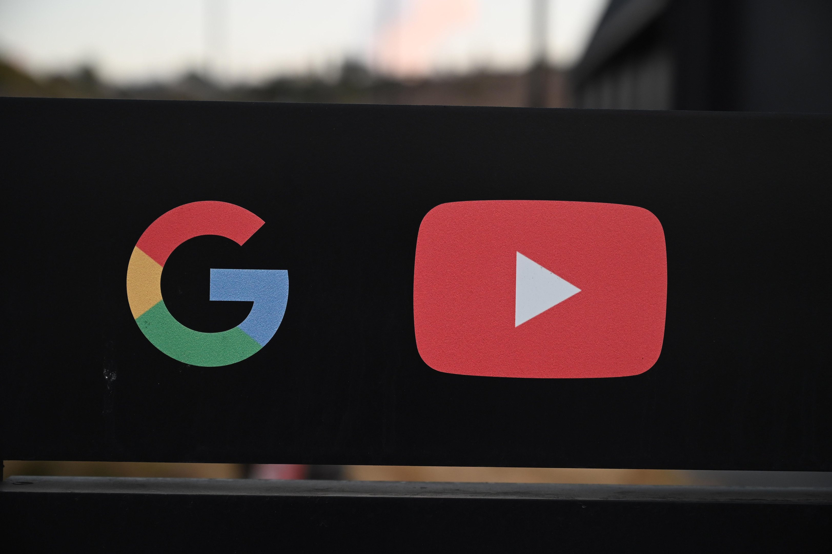 A decis&atilde;o do Tribunal de Apela&ccedil;&otilde;es do Nono Circuito de S&atilde;o Francisco (Oeste) rejeitou as alega&ccedil;&otilde;es conservadoras de um meio de comunica&ccedil;&atilde;o de que o YouTube violou a Primeira Emenda censurando seu conte&uacute;do