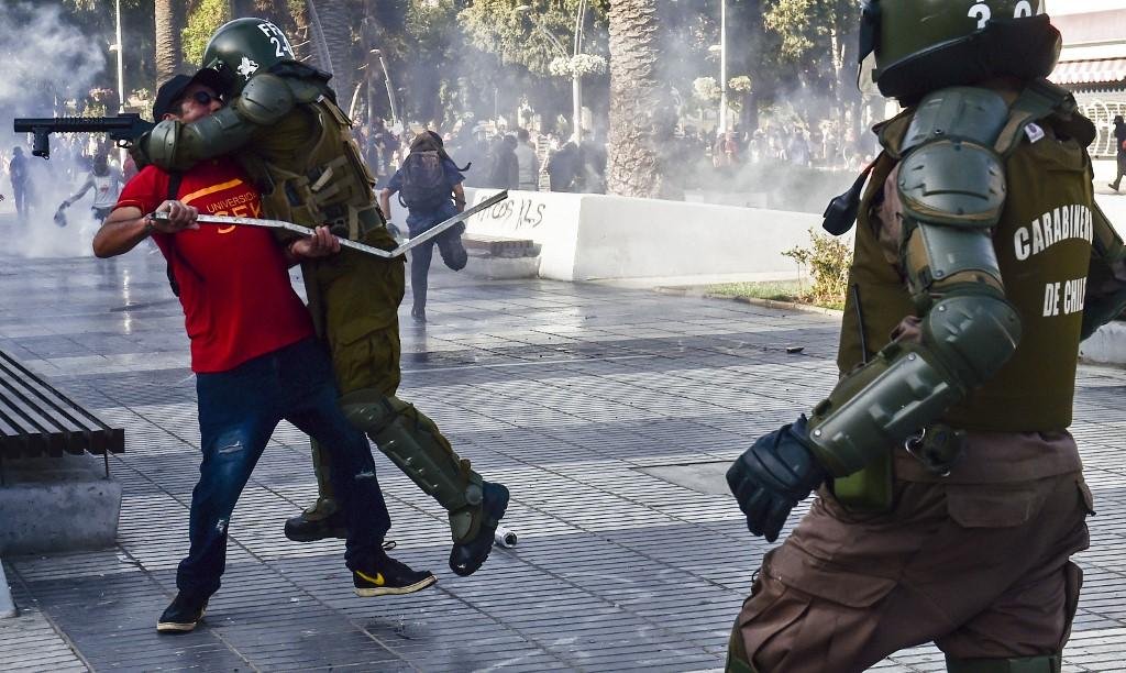Pelo menos 210 pessoas morreram no contexto de protestos: 83 no Haiti, 47 na Venezuela, 35 na Bol&iacute;via e 31 no Chile