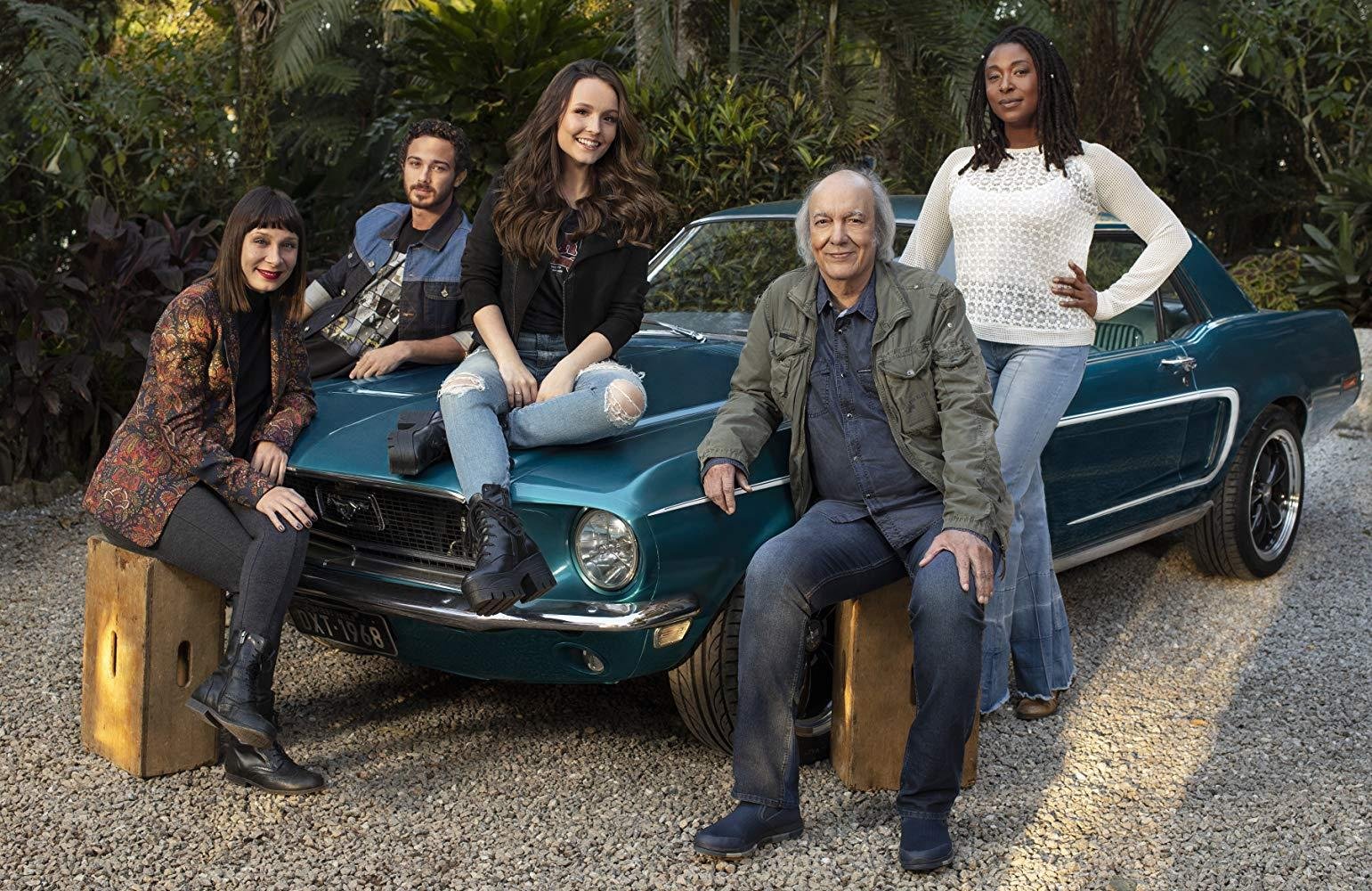 "Modo Avi&atilde;o" marca a estreia de Larissa Manoela na Netflix