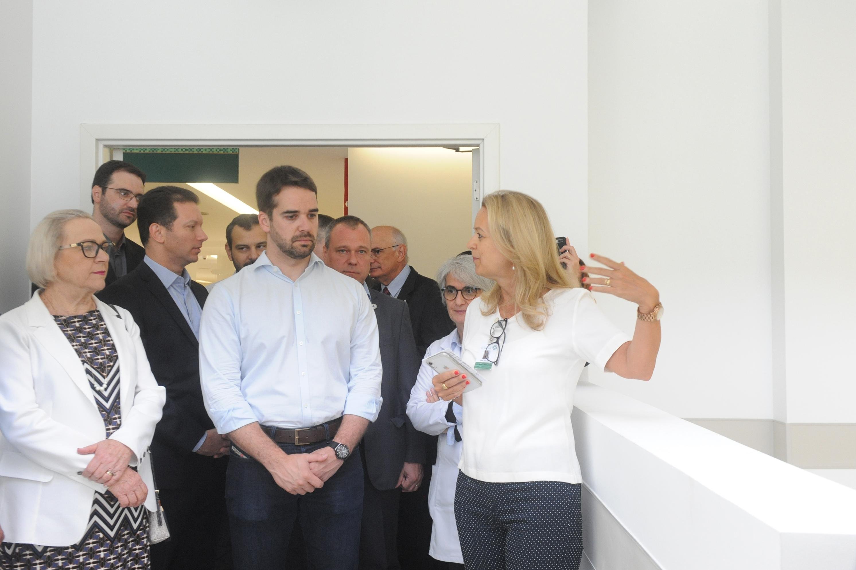 Hospital de Cl&iacute;nicas apresentou suas demandas a autoridades