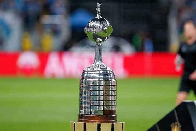 Gr&ecirc;mio e Inter estreiam na competi&ccedil;&atilde;o continental nesta ter&ccedil;a-feira