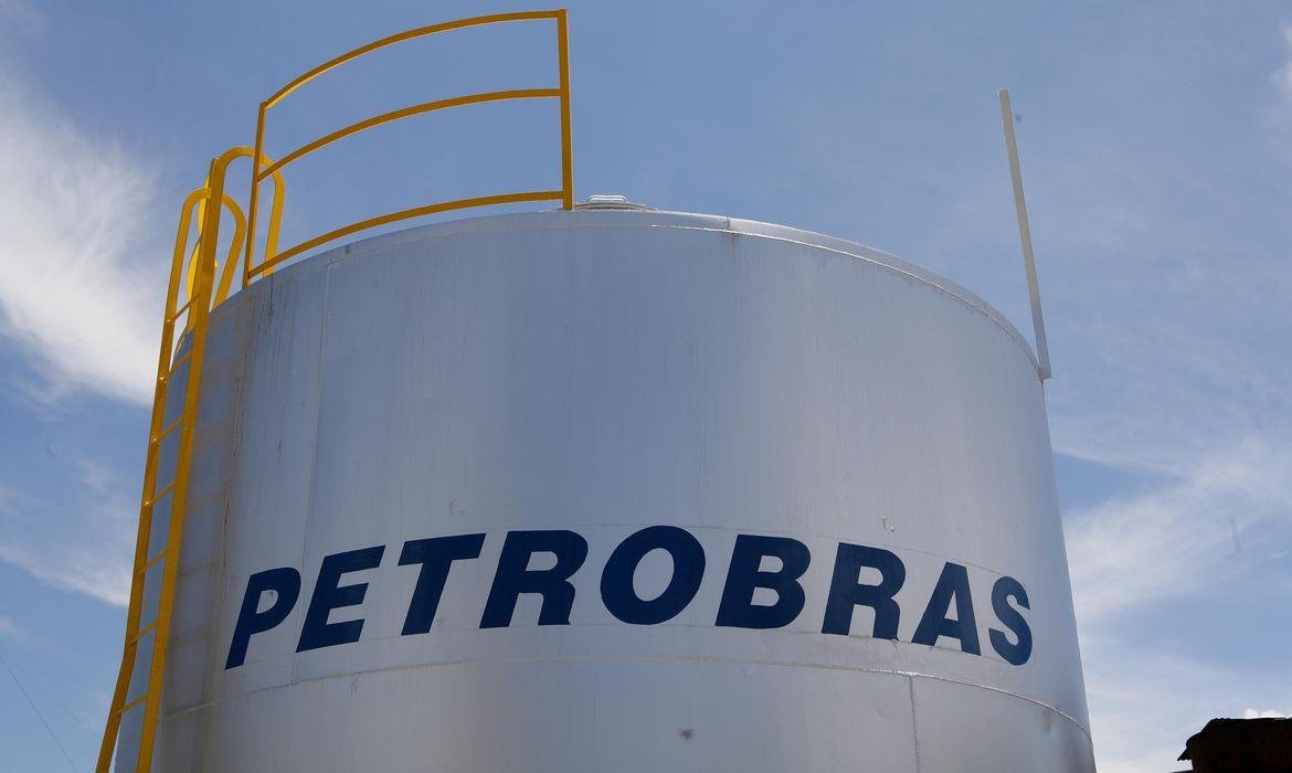 Presidente da estatal disse que qualquer previs&atilde;o de pre&ccedil;o para o petr&oacute;leo corre "elevado risco de erro"