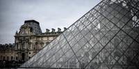O Louvre, o maior e mais visitado museu do mundo, voltará a abrir suas portas nesta segunda-feira