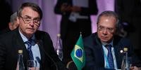 Bolsonaro retirou por prazo indeterminado a competência delegada a Paulo Guedes de decidir sobre algumas ações orçamentárias