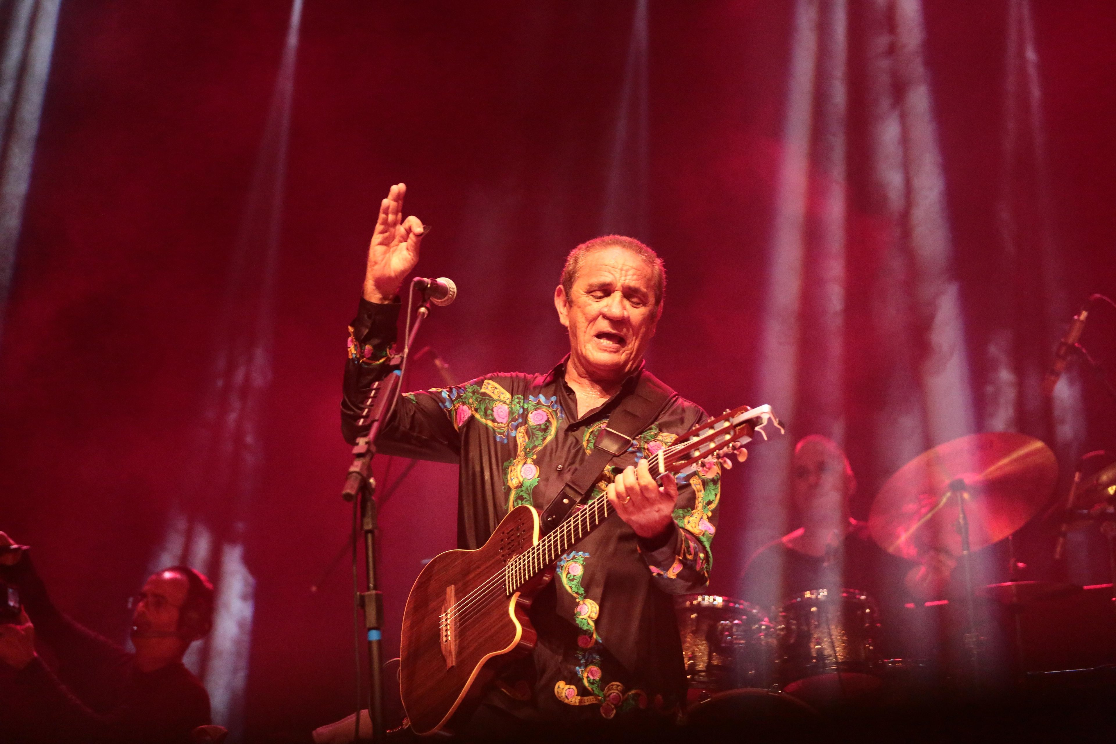 M&uacute;sico paraibano ir&aacute; revisitar seus maiores sucessos de carreira em Porto Alegre
