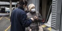 Coronavírus preocupa e governo francês toma medidas para diminuir concentração de pessoas