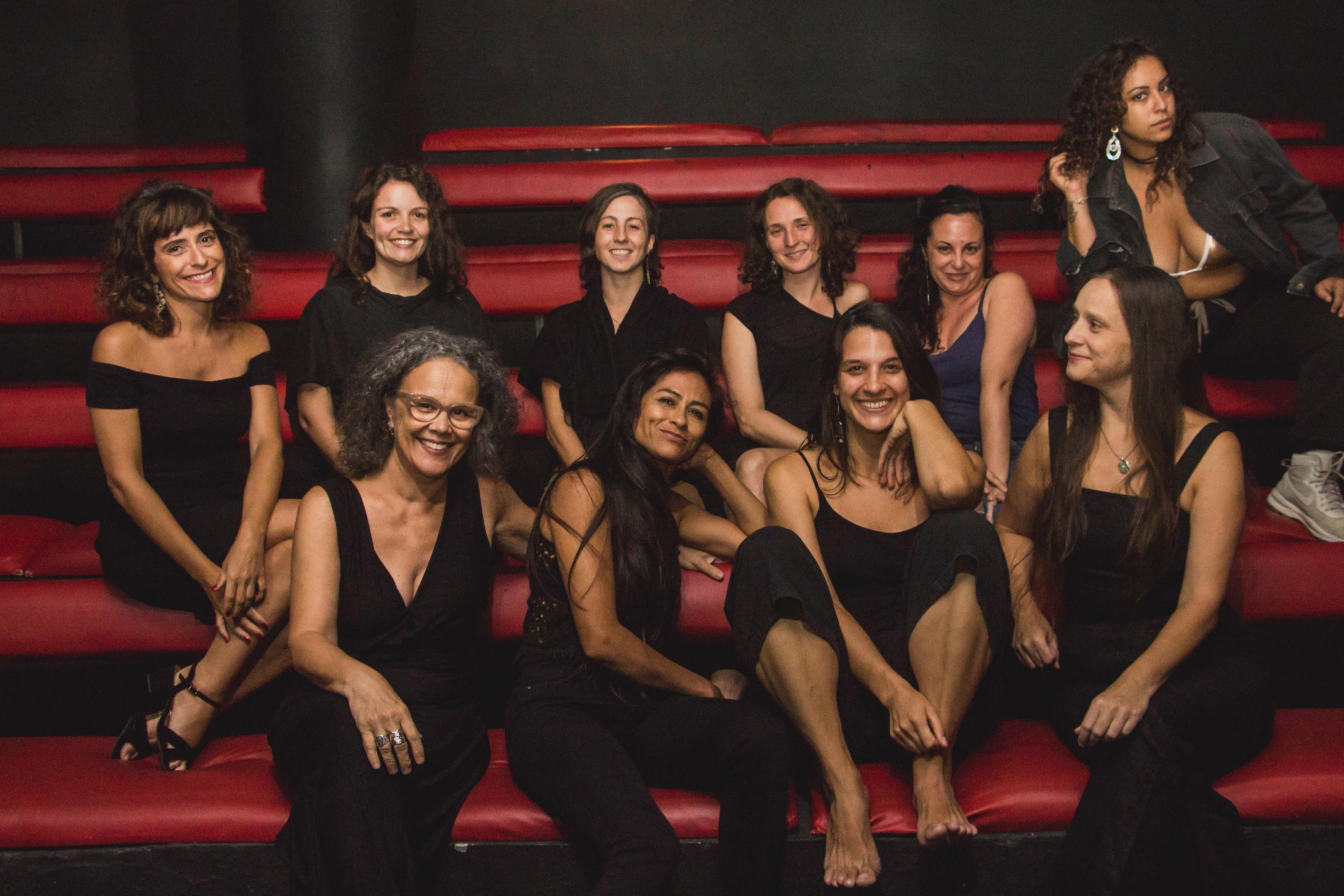Cia de Mulheres promove encontro entre artistas no Teatro de Arena