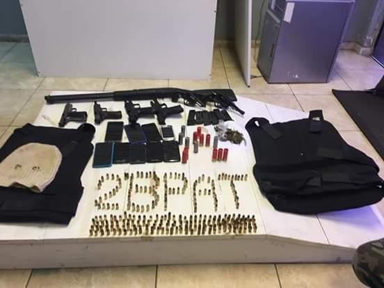 Armamento e muni&ccedil;&atilde;o foram apreendidos horas antes da troca de tiros