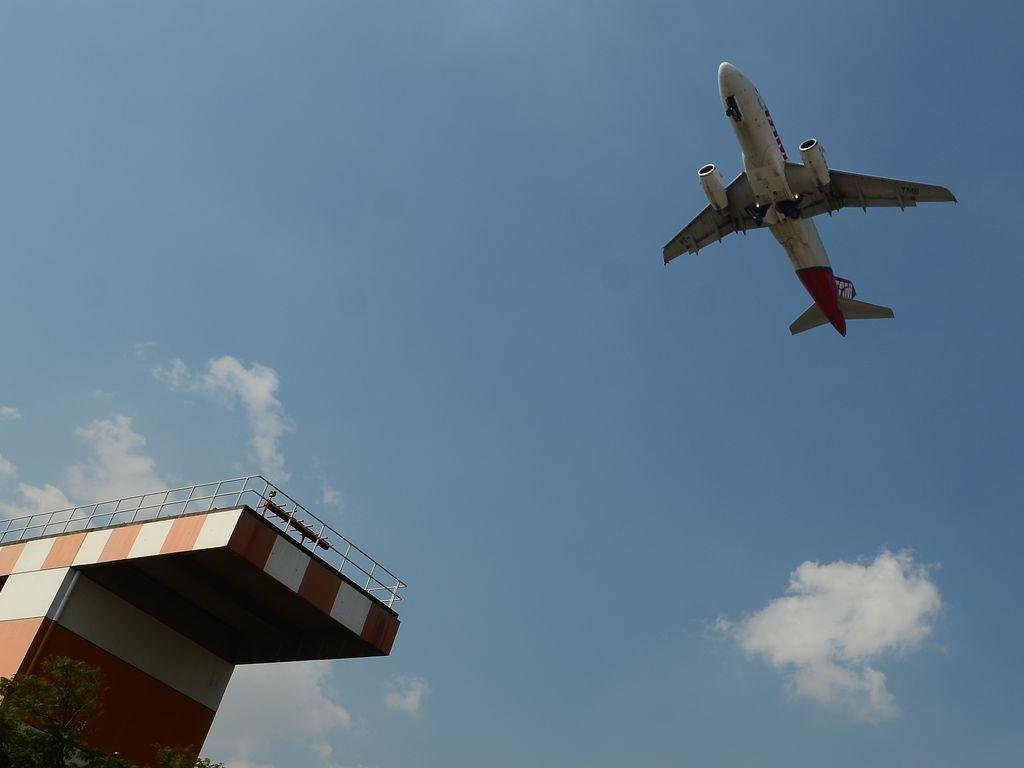Medida deve atender clientes que tenham adquirido passagens at&eacute; 9 de mar&ccedil;o, tendo como origem aeroportos do Brasil