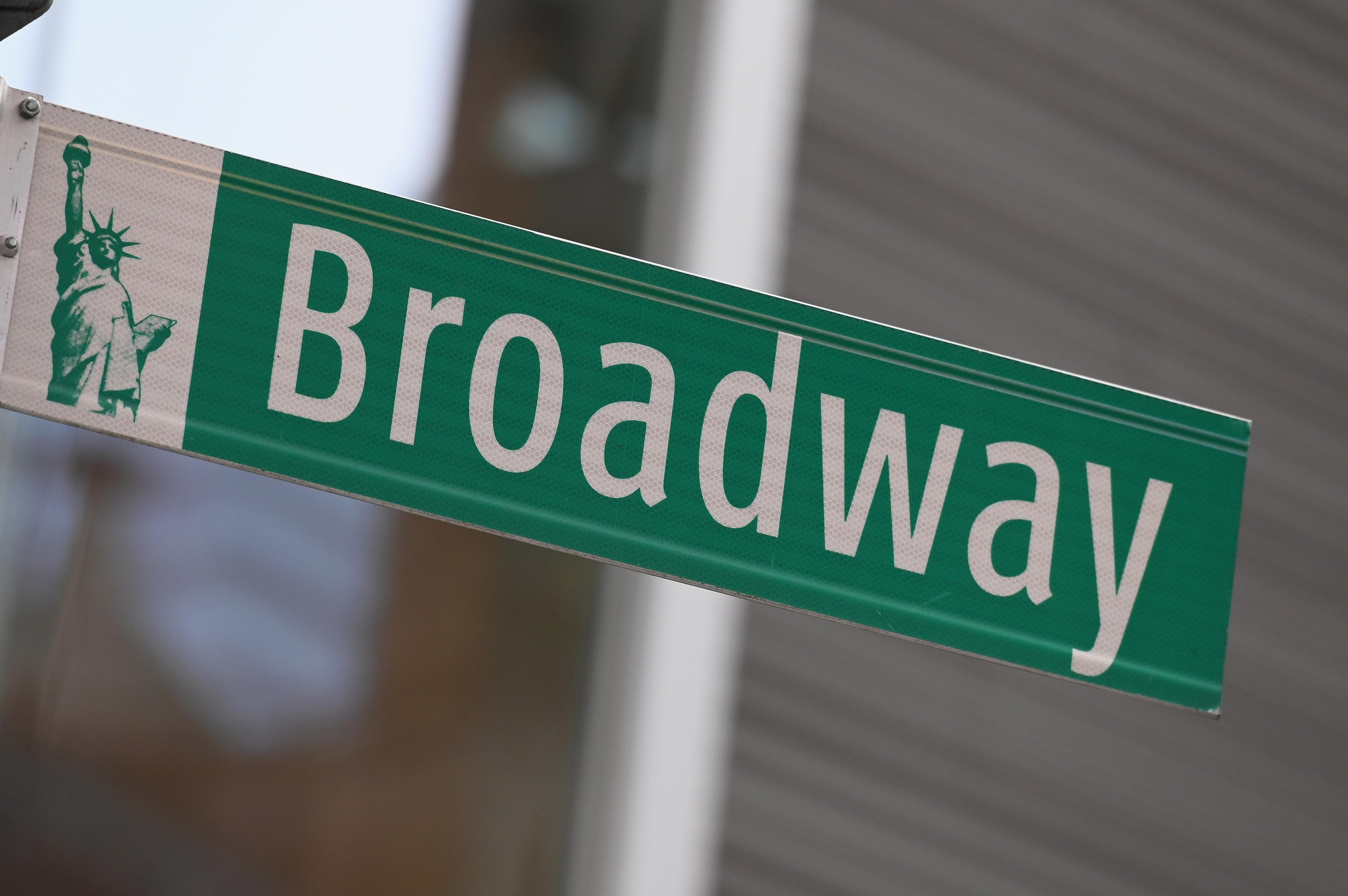 Shows da Broadway foram cancelados por um m&ecirc;s