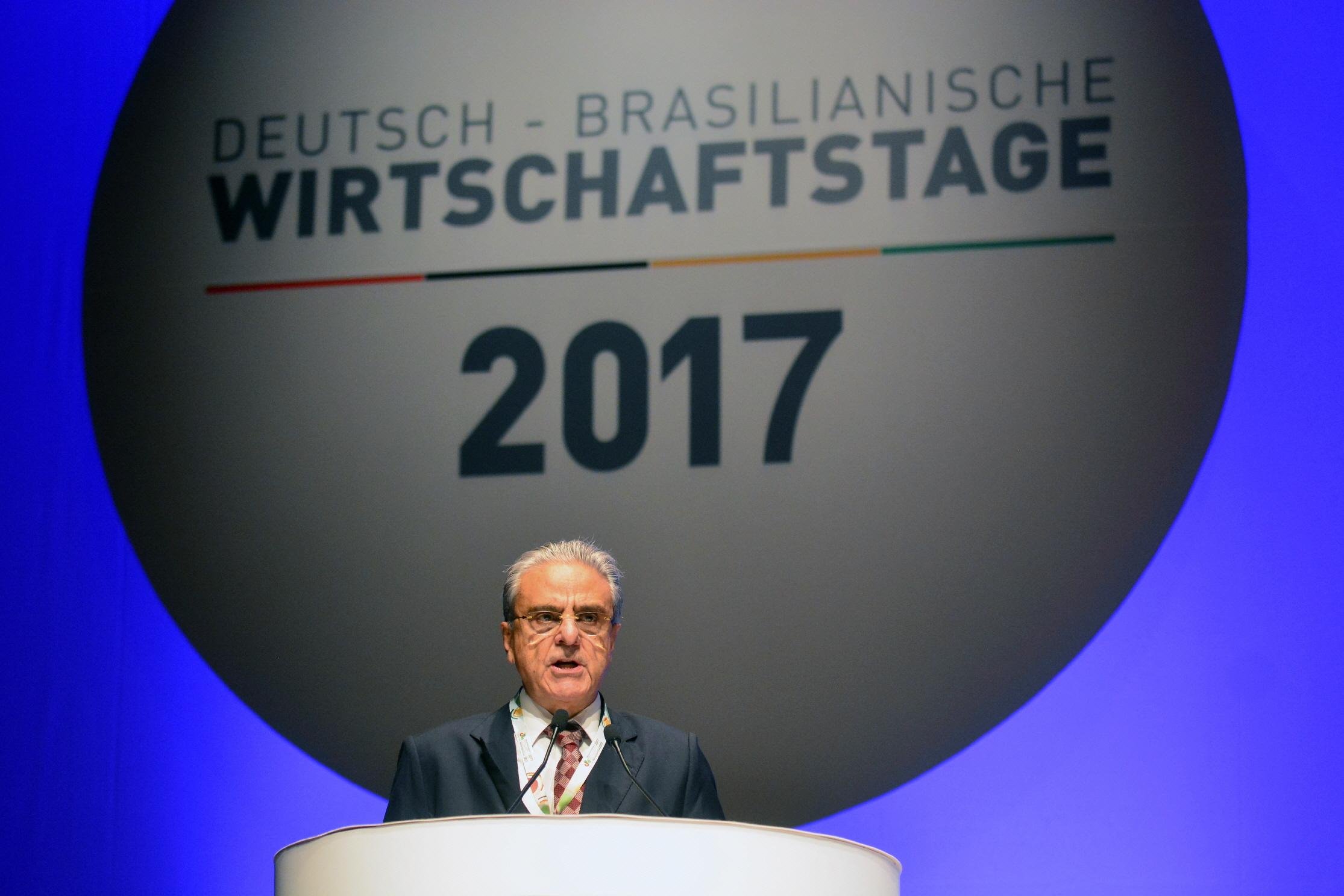 Robson Braga de Andrade tem estado de sa&uacute;de assintom&aacute;tico e est&aacute; em isolamento domiciliar