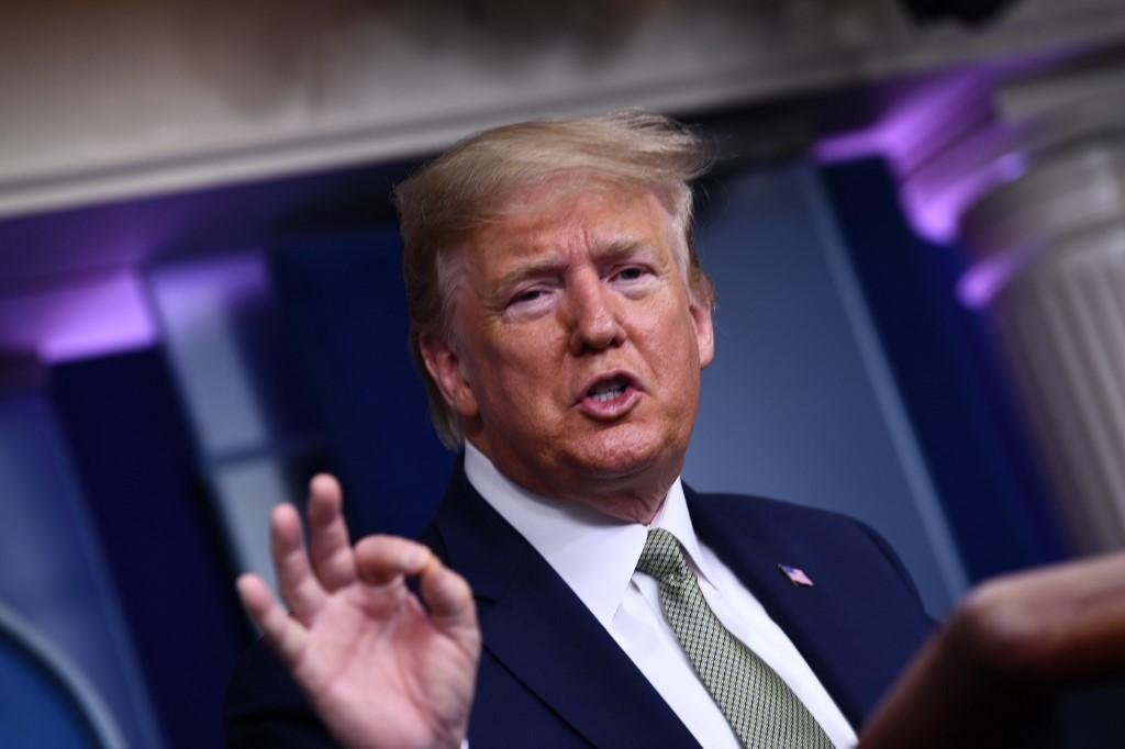 Trump irritou China ao se referir a novo coronav&iacute;rus como "v&iacute;rus chin&ecirc;s"