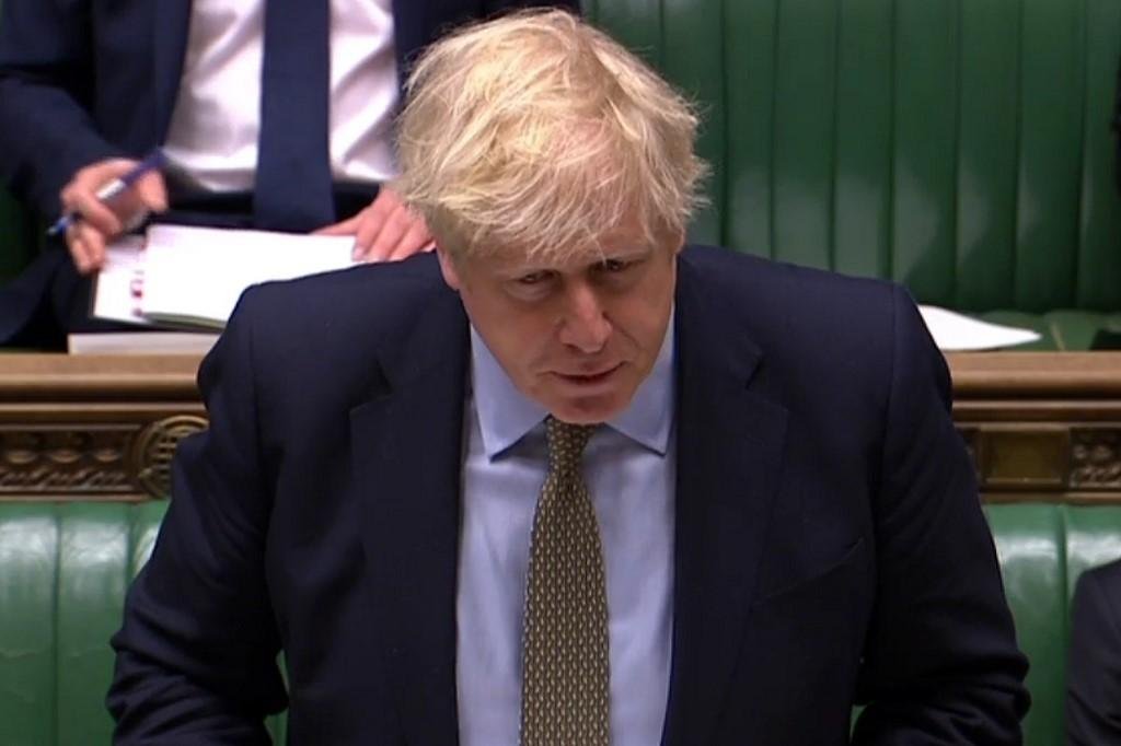 Boris Johnson mudou postura frente ao novo coronav&iacute;rus ap&oacute;s cr&iacute;ticas