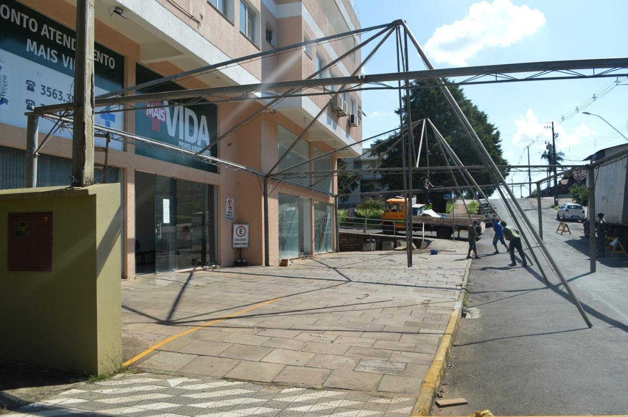 Ivoti faz insta&ccedil;&atilde;o de mini-hospital pr&oacute;ximo a Pronto Atendimento