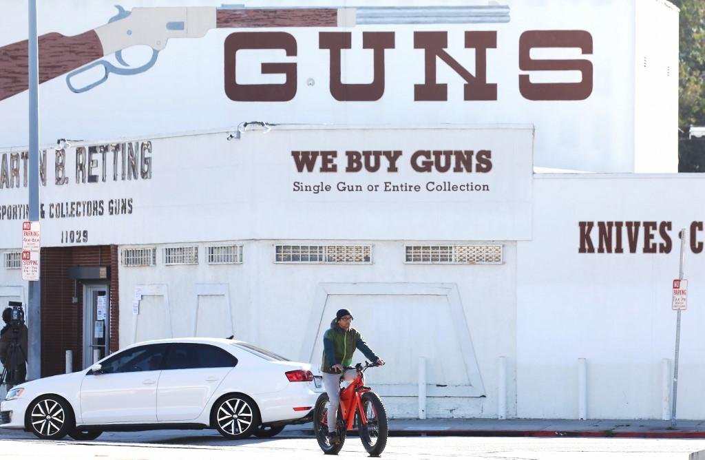 Algumas lojas de armas tiveram um aumento de vendas de at&eacute; 800%