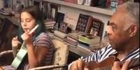 Gilberto Gil compartilhou vídeo tocando com a neta uma música de Britney Spears