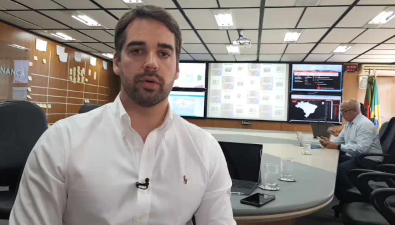 Governador pediu que pol&iacute;ticos n&atilde;o tenham medo de tomar decis&otilde;es "antip&aacute;ticas" no combate ao Covid-19