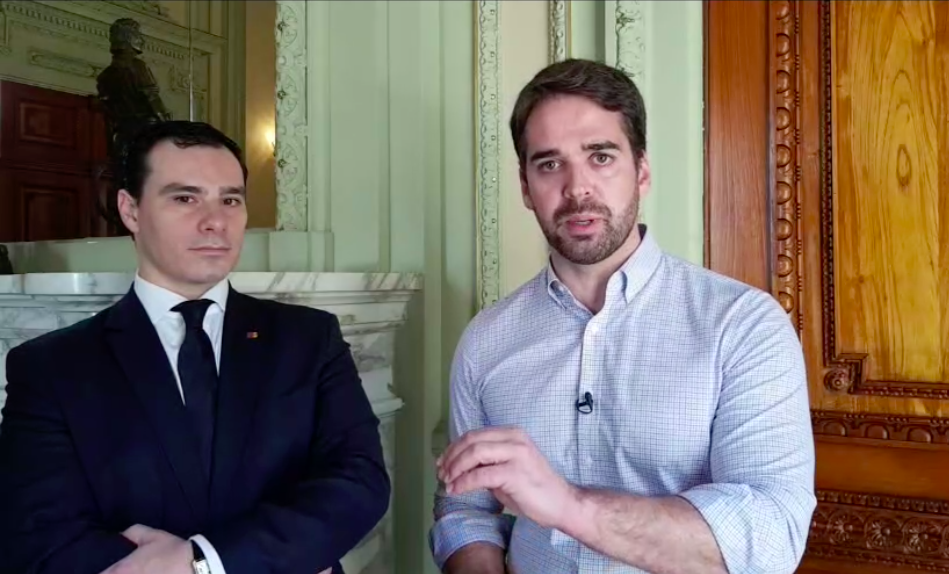 Governador respondeu a perguntas de rep&oacute;rteres pela internet