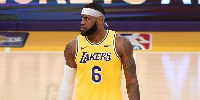 A NBA suspendeu todos os jogos da temporada ap&oacute;s testes positivos