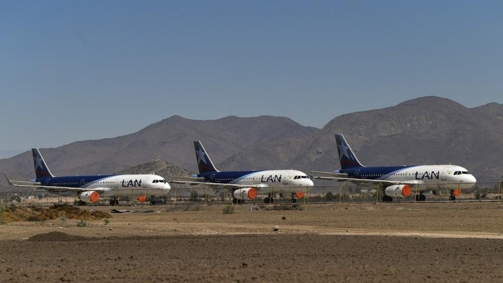 Latam anuncia redu&ccedil;&atilde;o severa de seus servi&ccedil;os