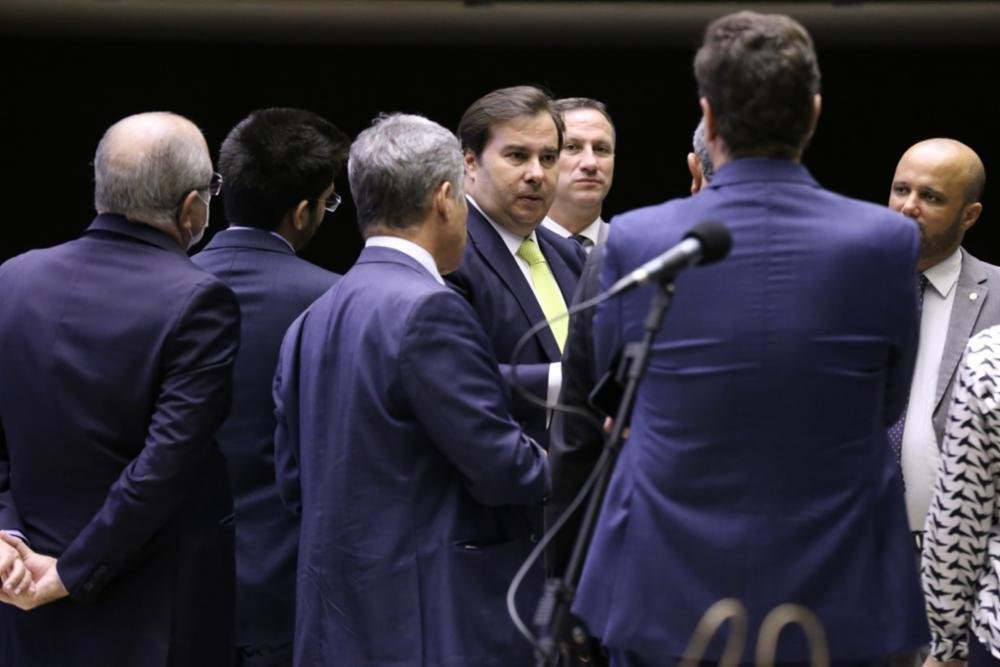 Maia cr&ecirc; que &ldquo;PEC da Guerra&rdquo;' vem com o intuito de atender este momento de curto prazo, assim como o Plano Mansueto