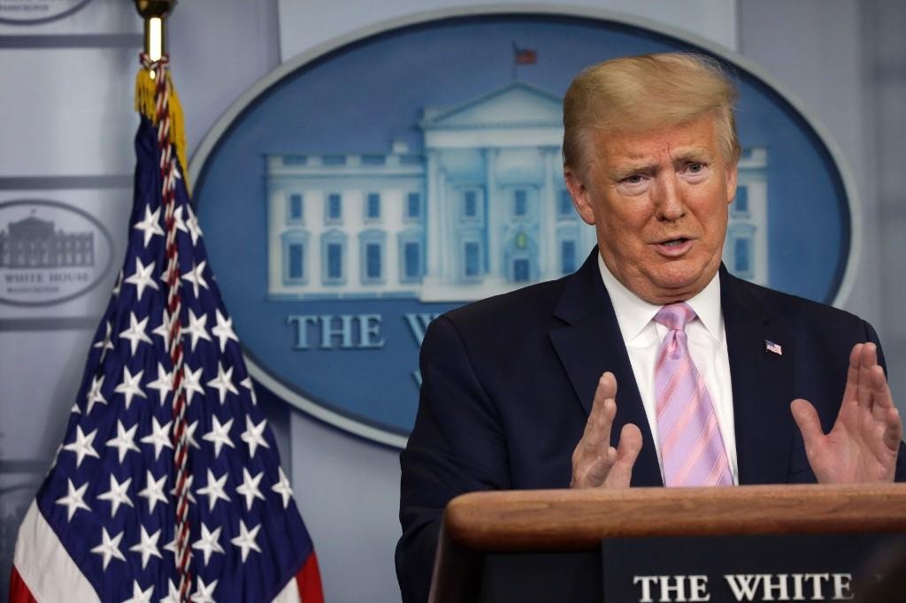 Trump ainda n&atilde;o sabe quando poder&aacute; tomar decis&atilde;o de reabrir economia