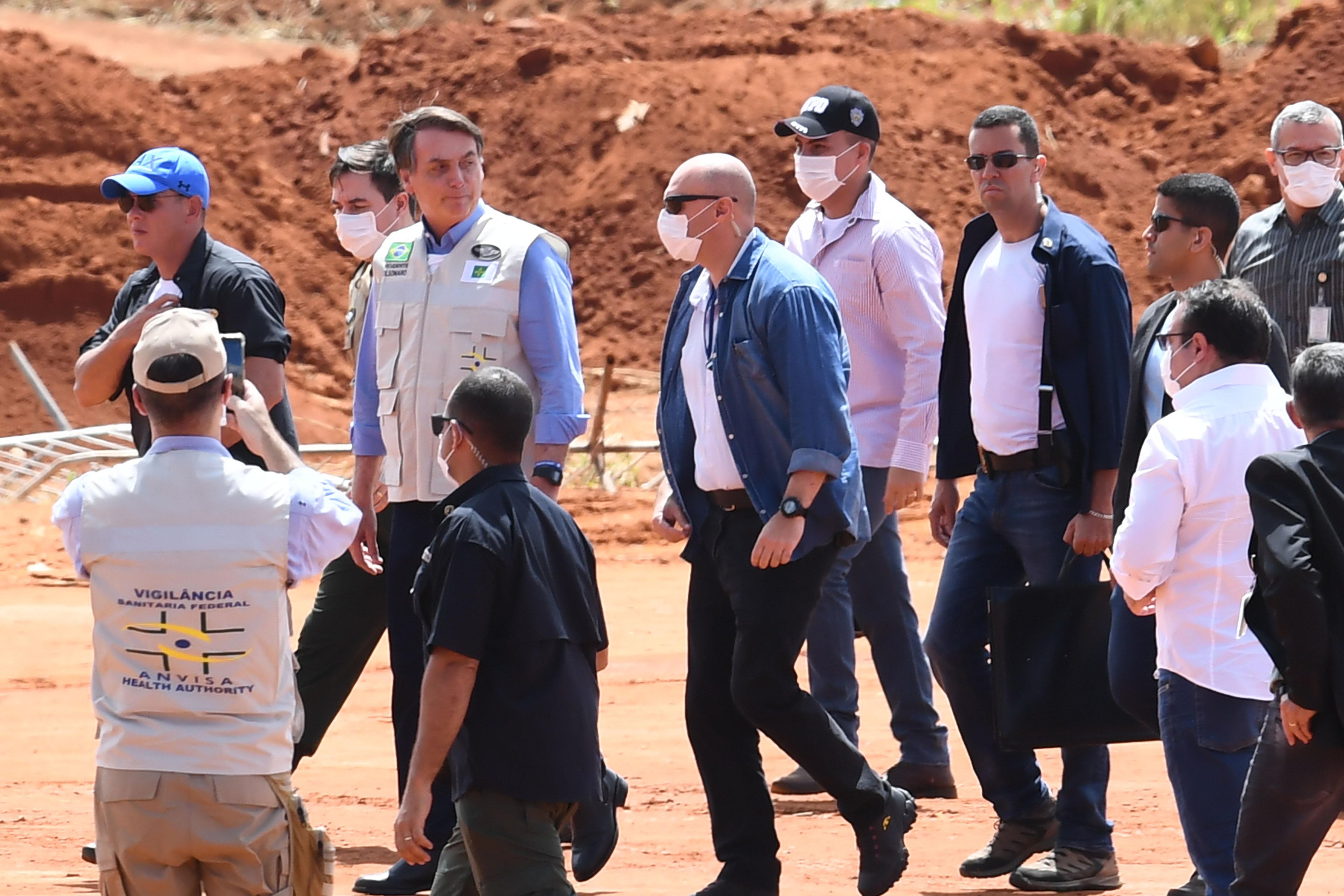 Bolsonaro esteve em Goi&aacute;s e reencontrou o governador Ronaldo Caiado