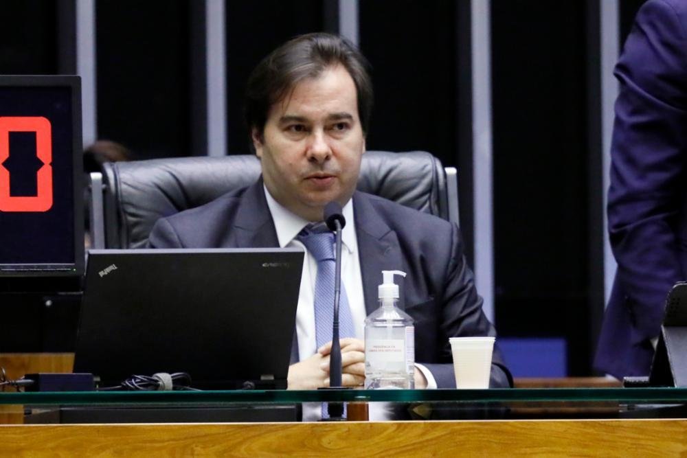 Presidente da C&acirc;mara gravou v&iacute;deo defendendo as medidas de isolamento para combater o avan&ccedil;o do coronav&iacute;rus no Pa&iacute;s