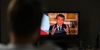 Presidente francês realizou discurso televisionado nesta segunda-feira