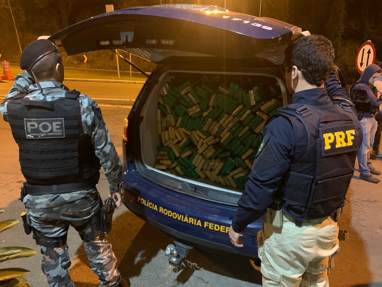 Mais de 360 quilos de maconha foram apreendidos nessa ter&ccedil;a
