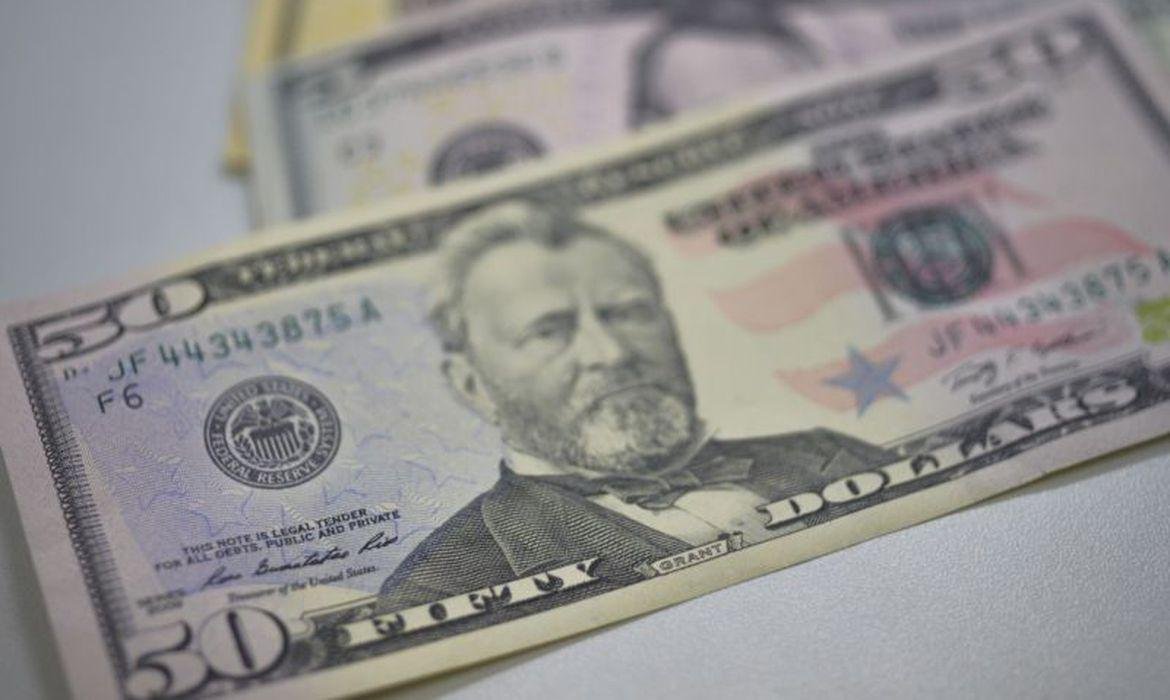 Cota&ccedil;&atilde;o operou em alta durante toda a sess&atilde;o