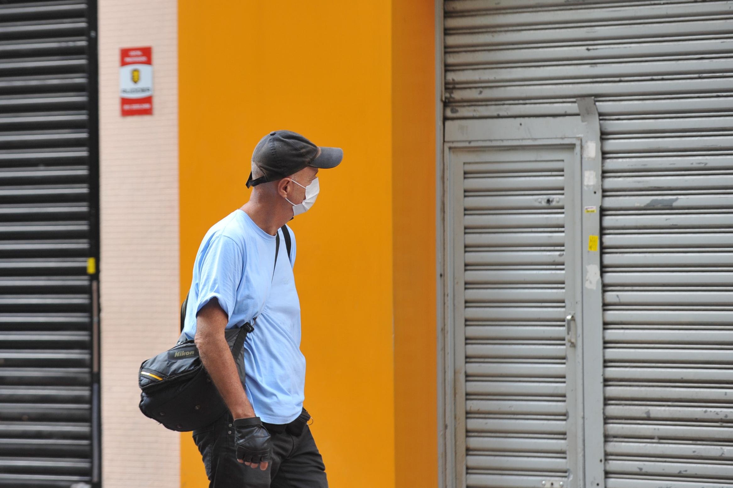 Por decis&atilde;o do governo do Estado, 34 munic&iacute;pios seguem com flexibiliza&ccedil;&atilde;o apenas para atividades essenciais