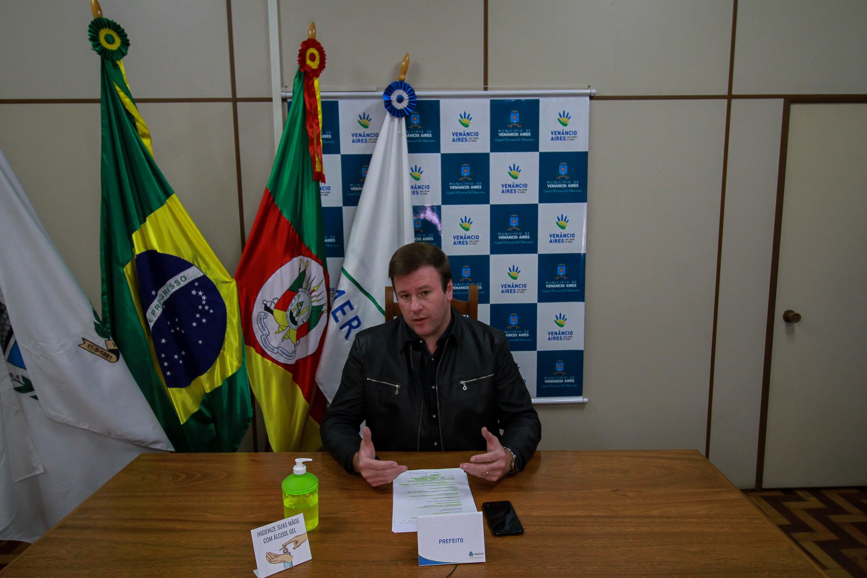 O prefeito Giovane Wickert, anunciou as novas medidas em vigor, na noite desta quinta-feira.