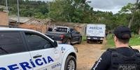 Policiais militares realizaram buscas na região onde ocorreu a troca de tiros em Viamão