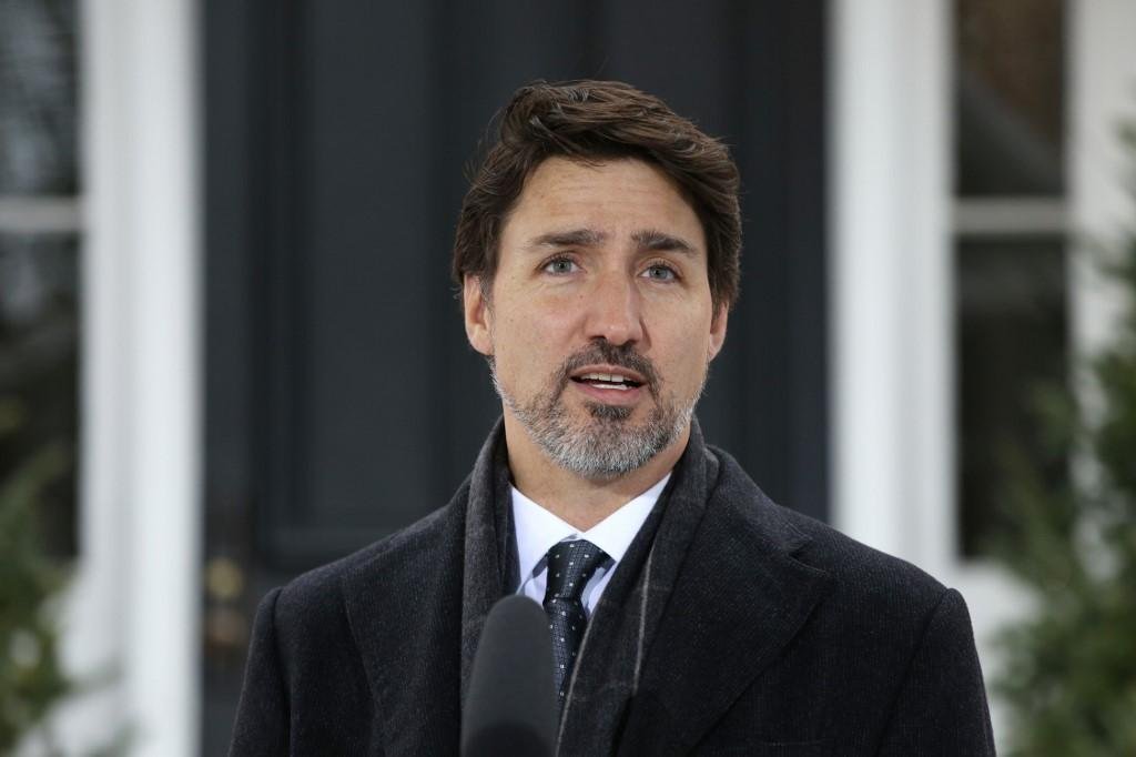 Primeiro-ministro do Canad&aacute; estende fechamento de fronteira com EUA por mais um m&ecirc;s