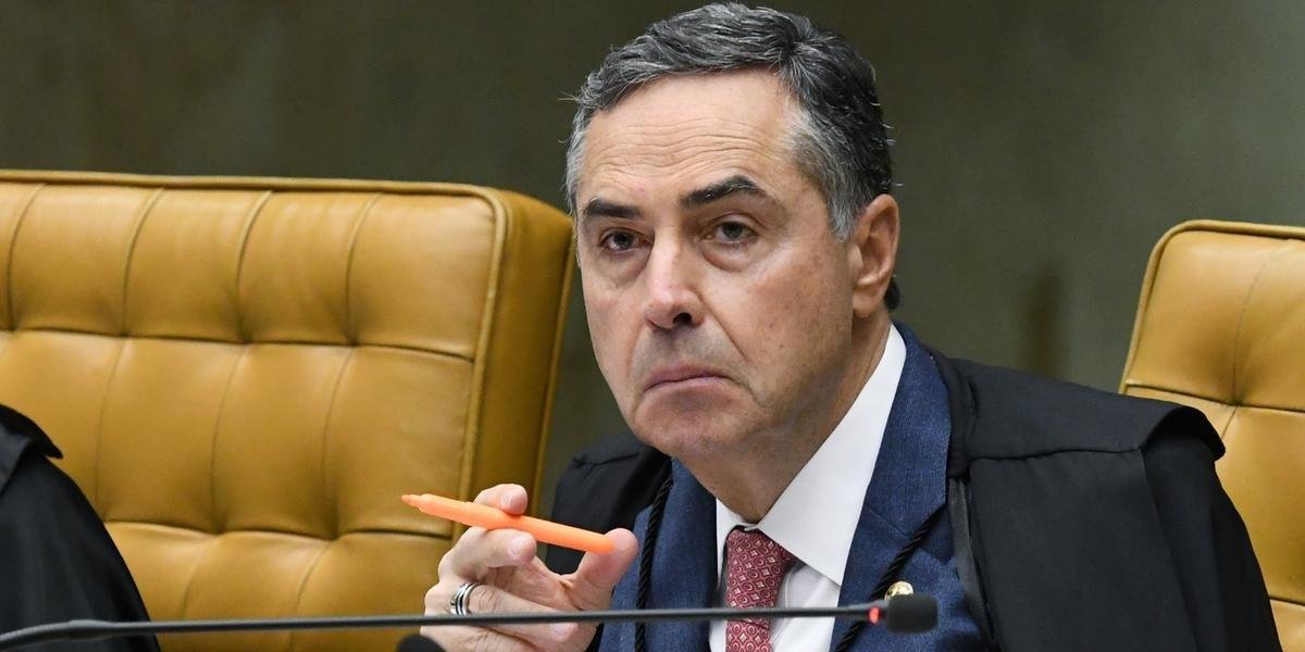 Ministro Barroso criticou pedidos de interven&ccedil;&atilde;o militar