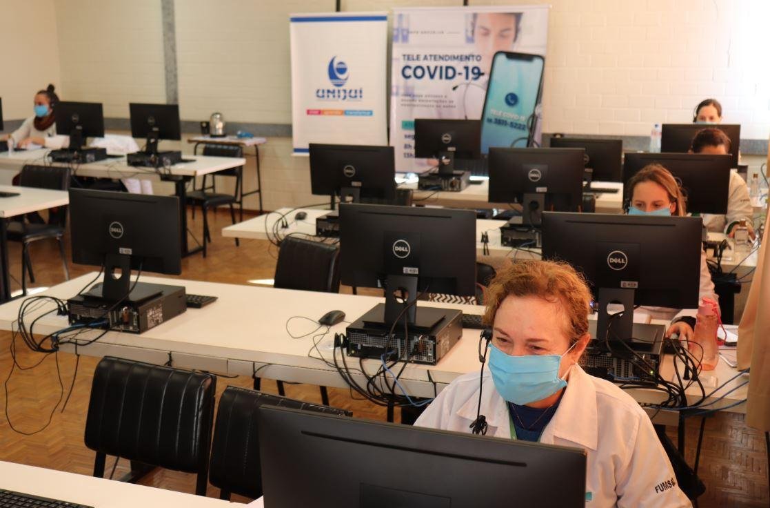 Teleatendimento Covid-19, na Uniju&iacute;, em Santa Rosa.