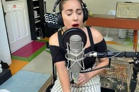 O evento teve curadoria da cantora Lady Gaga