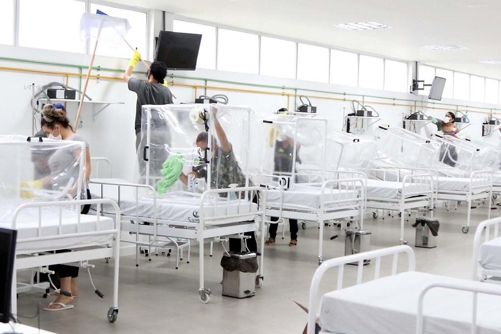 Manaus preparou hospital de campanha para aumentar a capacidade de atendimento