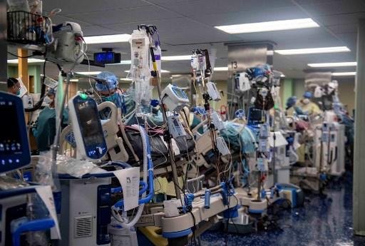 Europa e Estados Unidos s&atilde;o respons&aacute;veis por 80% do total de pacientes com coronav&iacute;rus