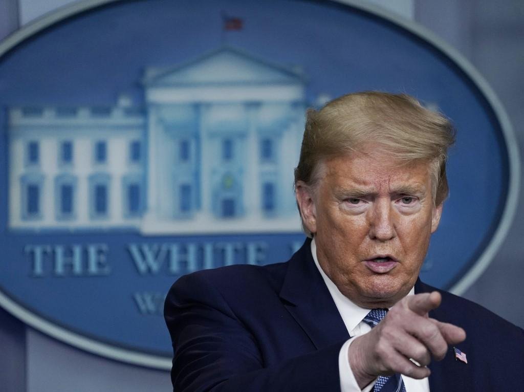 Decreto de Trump deve bloquear imigra&ccedil;&atilde;o nos EUA por 60 dias