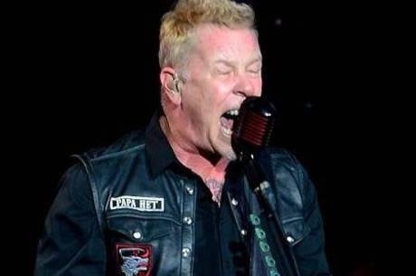 Metallica durante show em S&atilde;o Paulo