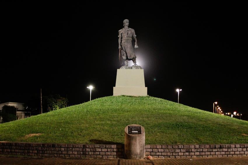 Espet&aacute;culo de proje&ccedil;&atilde;o no Monumento do La&ccedil;ador ter&aacute; transmiss&atilde;o pela p&aacute;gina da Coordena&ccedil;&atilde;o de M&uacute;sica da SMC